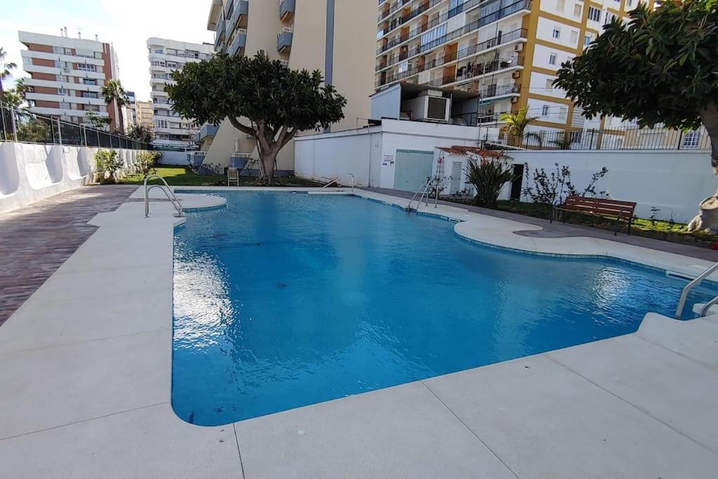 Precioso Apartamento Frente A La Playa Torre Del Mar Exterior photo